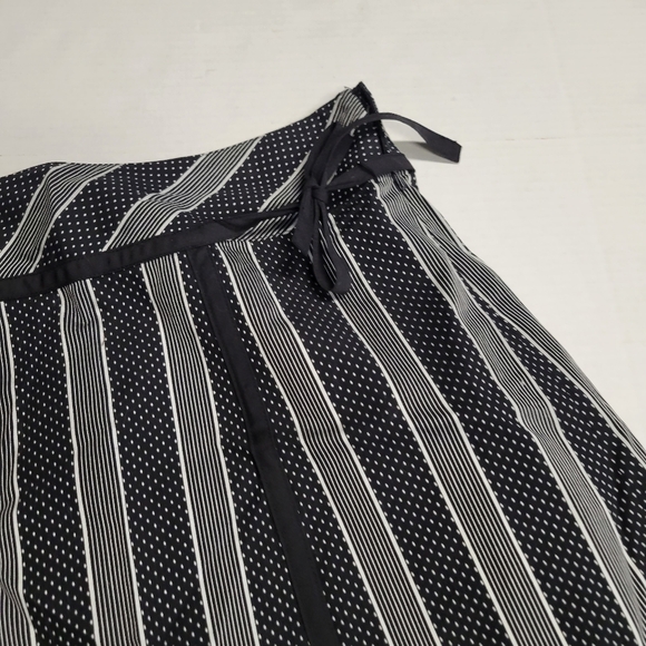 Vintage Y2K Anthropologie Coquette Midi Skirt Bow Detail Size 10 Black Feminine - Picture 3 of 7